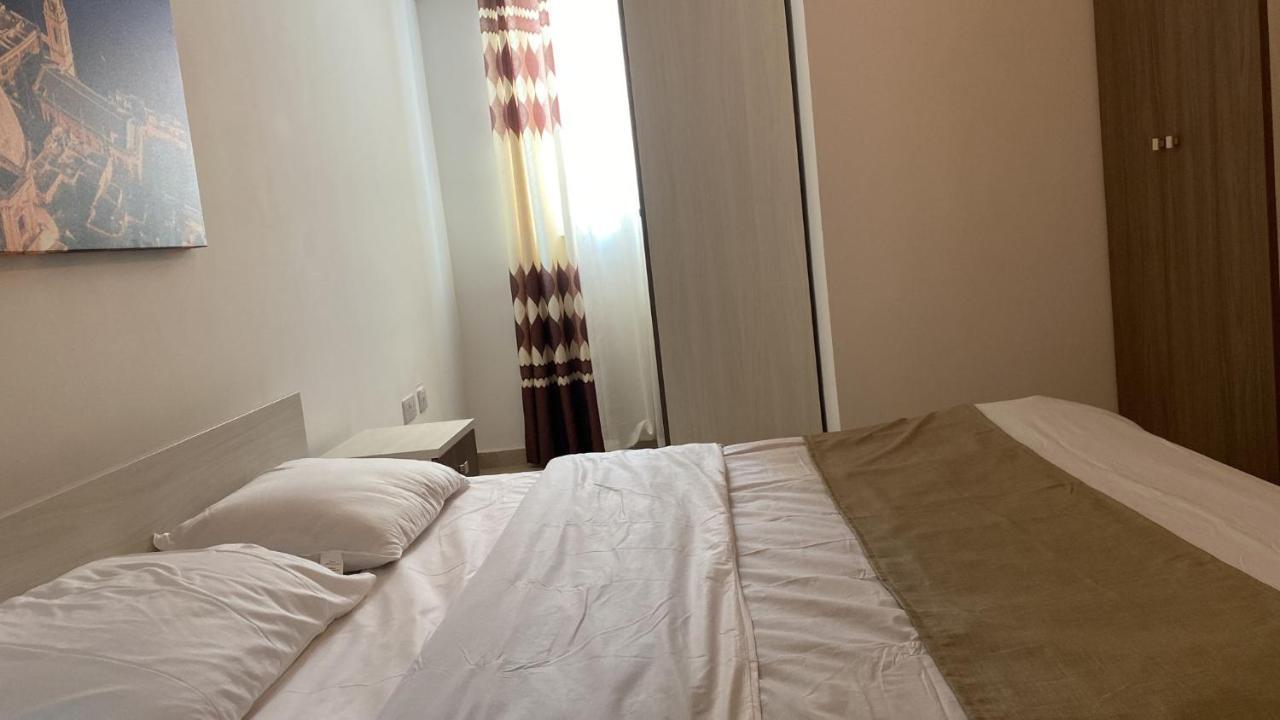 Sunrise Court Apartment Marsaskala Exterior photo